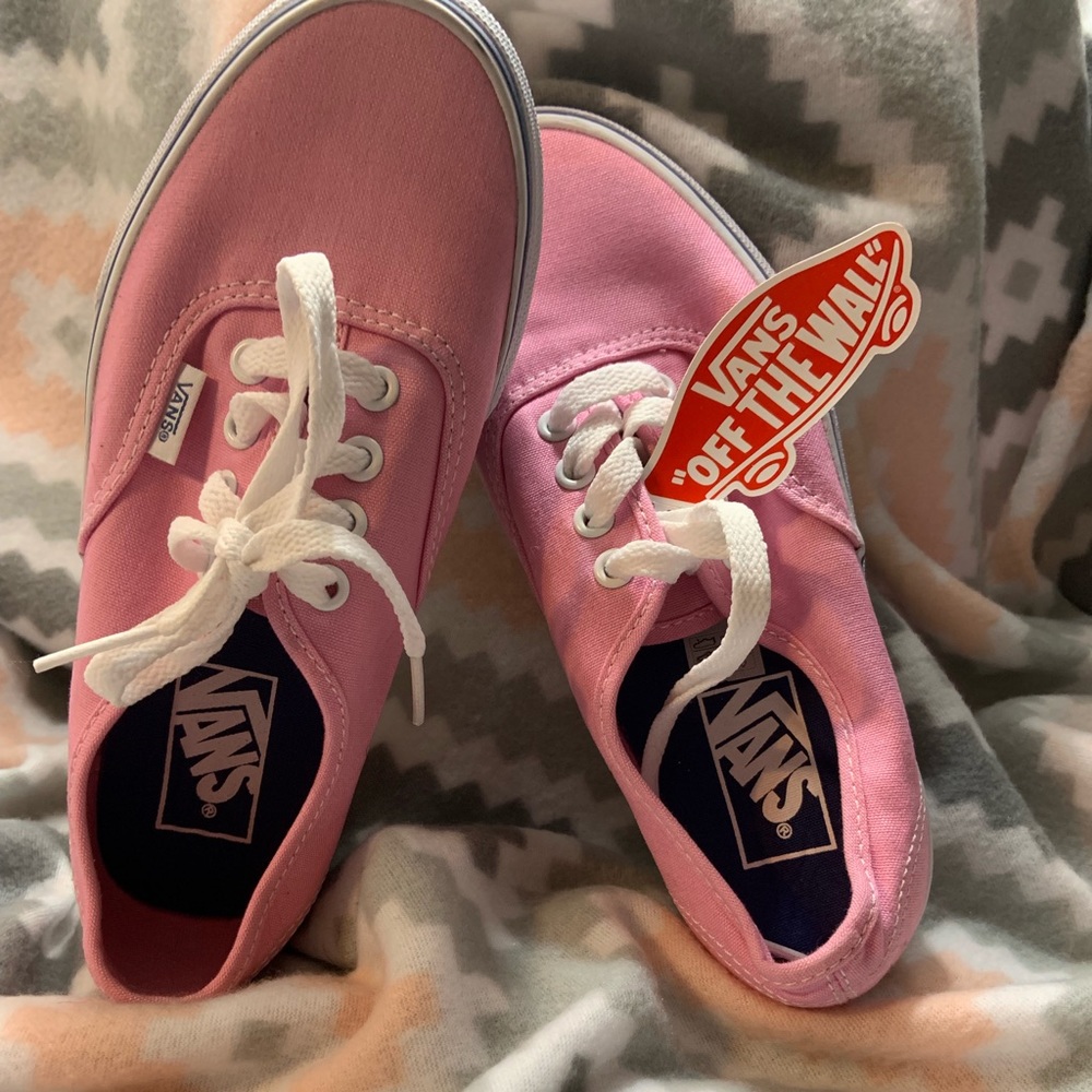 NWT Ladies VANS authentic Off the walls  pink S 5